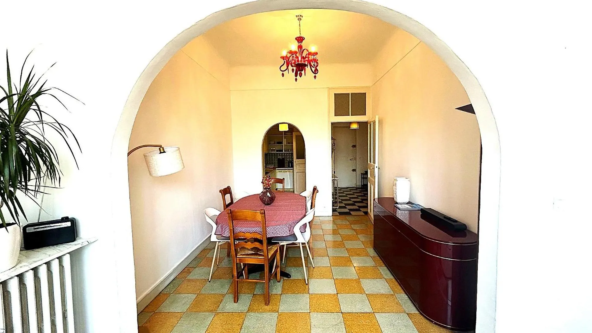 Sublime Loft Dans Un Ancien Palace 2 Pas De La Mer Menton Franciaország